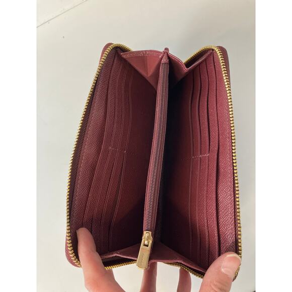COACH 54007 LARGE WINE CROSSGRAIN LEATHER WALLET - Picture 10 of 16
